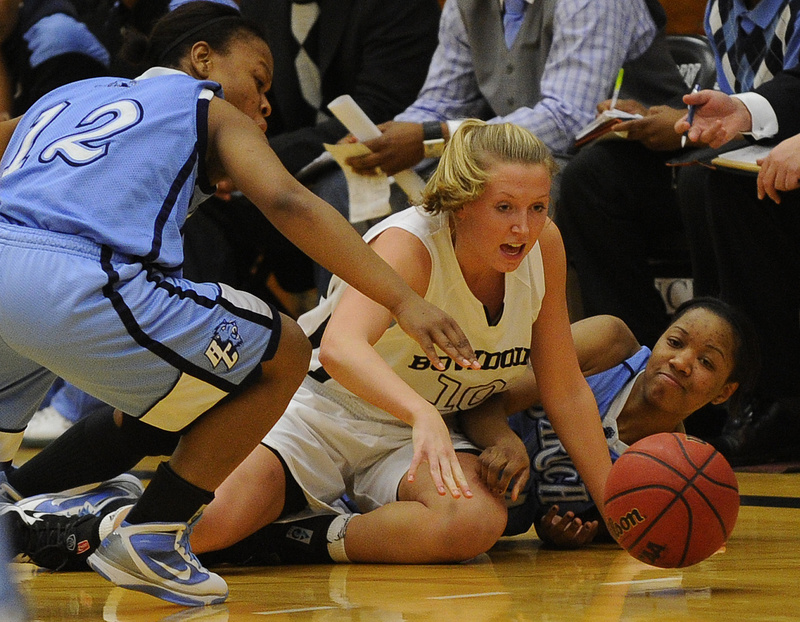 Caitlin Hynes of Bowdoin dives for a loose ball during the 67-53 victory against Baruch. Bowdoin will be at home tonight against Western Connecticut State in the second round of the NCAA Division III tournament.