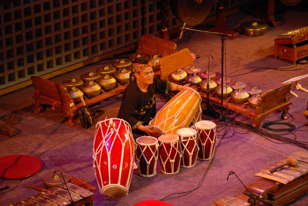 Wahyu Roche, a Sundanese musician who has been a Learning Associate at Bates College this winter, will perform with the Bates Gamelan Orchestra.