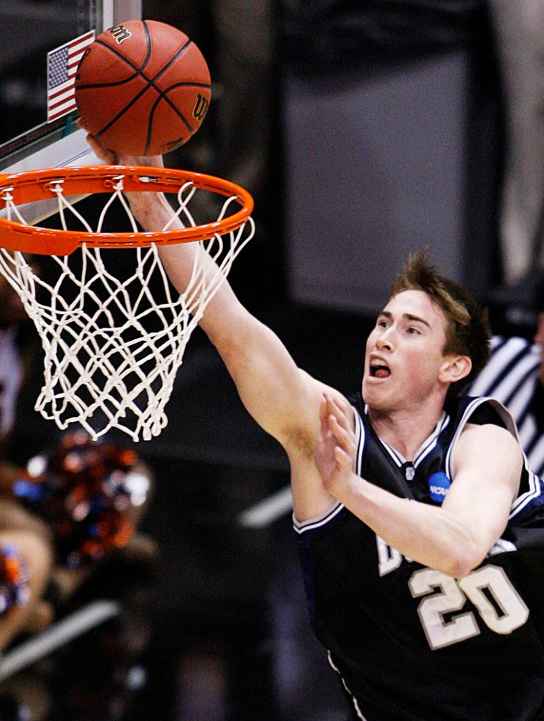 Gordon Hayward lays the ball up Thursday for Butler in the 63-59 victory against Syracuse. Butler will take a 23-game winning streak into the West Regional final Saturday.