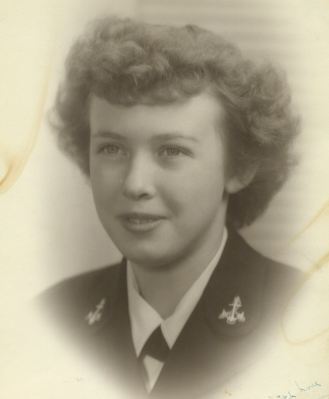 Mrs. Jacqueline Davis served as a Navy code breaker during World War II.
