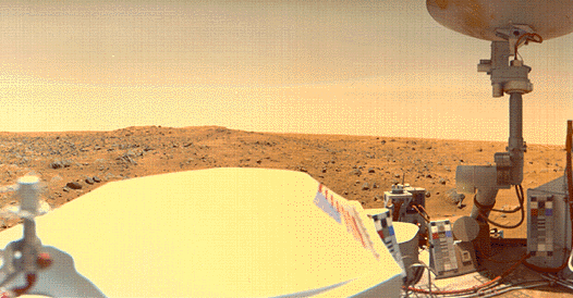 The Viking I lander overlooks the Chryse Planitia on Mars in this image provided by NASA. Despite recent evidence of ice on the planet, there is still no answer as to whether life ever existed there. “You can’t blame people for being interested in this,” says UCLA planetary scientist David Paige.