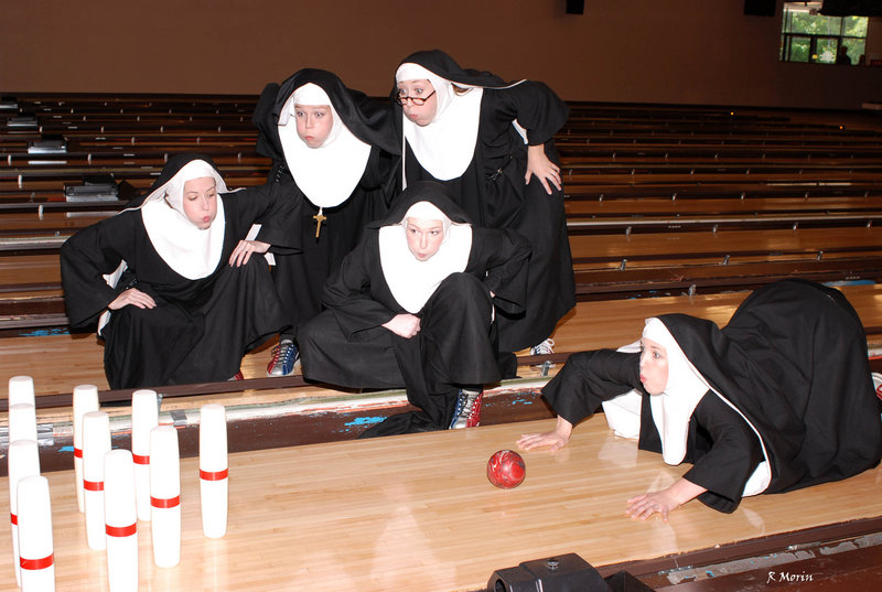The Little Sisters of Hoboken take on Hollywood in Arundel Barn Playhouse's production of "Nunset Boulevard: The Nunsense Hollywood Bowl Show."