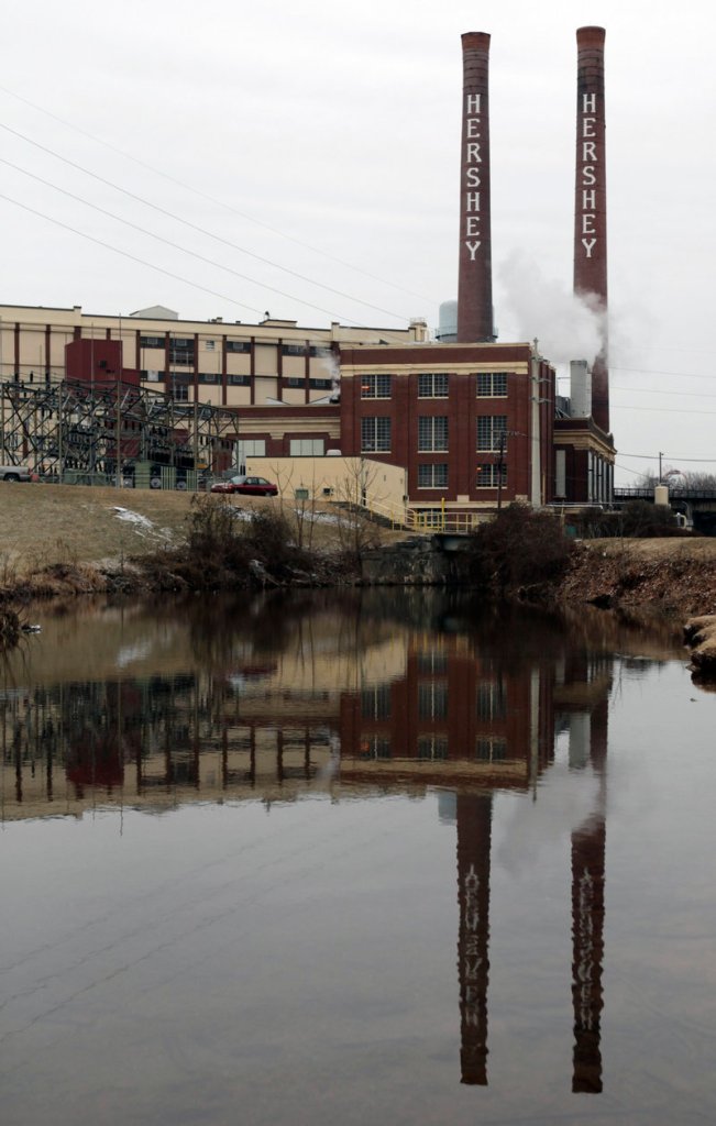 The Hershey Co. said Tuesday that it is proposing to slash up to 600 jobs in a move to modernize and expand the newer of its two hometown plants.