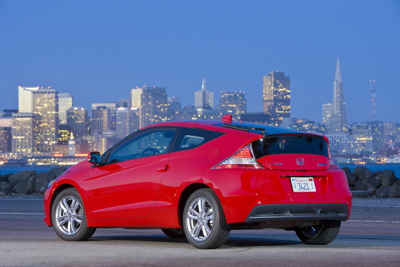 The new Honda CR-Z's obstructed sightlines make city driving less enjoyable despite the car's agility and maneuverability.