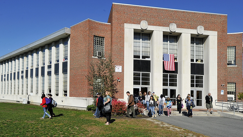 South Portland voters should approve the bond request to borrow $41.5 million to renovate the high school.