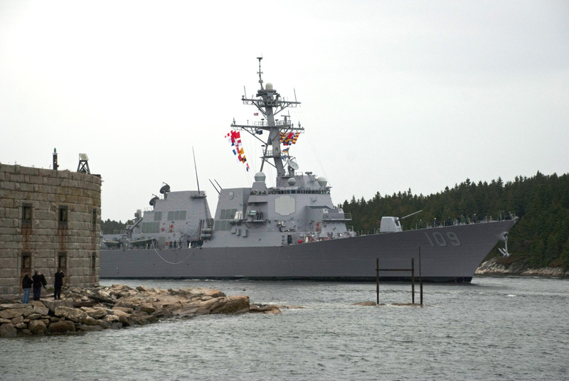 The Aegis destroyer Jason Dunham (DDG 109) passes Fort Popham on the Kennebec River on its way out to sea today.