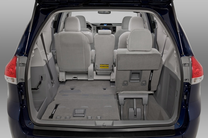 The massive amount of room – for both cargo and passengers – is one of the prime attractions of the Sienna.