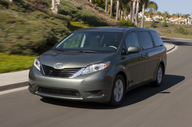 Because minivans have lost their luster with many buyers, Toyota focused on making its redesigned Sienna as stylish as possible in an effort to lure them back.