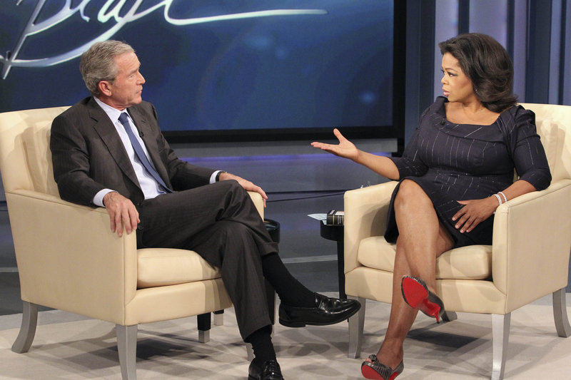 Talk-show host Oprah Winfrey interviews former President George W. Bush during taping of “The Oprah Winfrey Show” at Harpo Studios in Chicago on Oct. 28. During the show, which will air nationally Tuesday, Bush avoided commenting on Sarah Palin’s prospects in 2012. “I - I have no clue,” he told Winfrey.