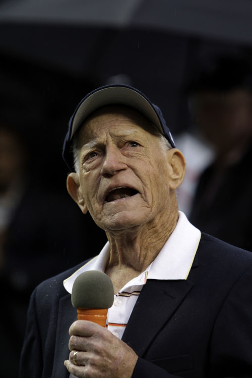 This Sept. 28, 2009,photo shows Anderson, manager of the 1984 Detroit Tigers world championship team, speaking during a celebration at their 25th anniversary.