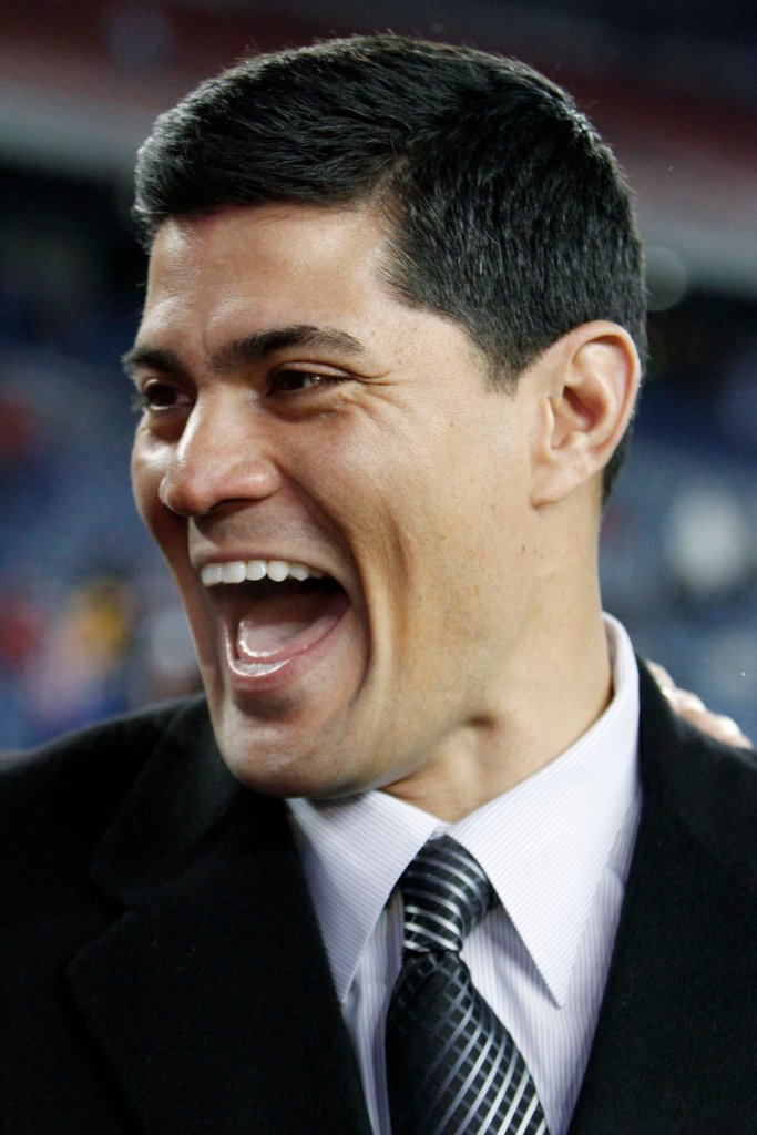 Tedy Bruschi, who played his entire 13-year NFL career with the Patriots, says he feels a connection to fans.