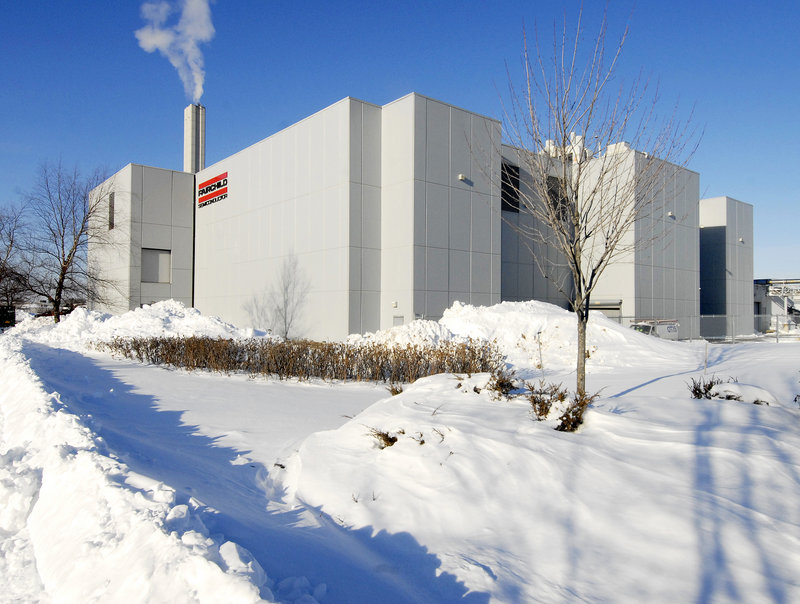 Fairchild Semiconductor layoffs are expected to affect primarily the company’s manufacturing plant on Western Avenue in South Portland, above, where some 500 people are employed.