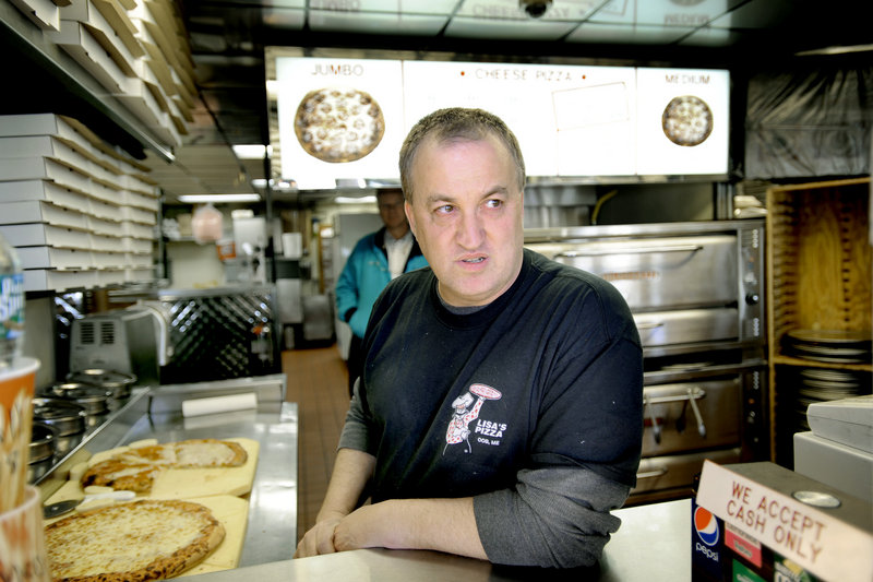 Lisa’s Pizza manager John Murray appreciates OOB365’s efforts, but he hasn’t seen a change in winter business. “Not a lot of people want to walk in the cold,” he said.