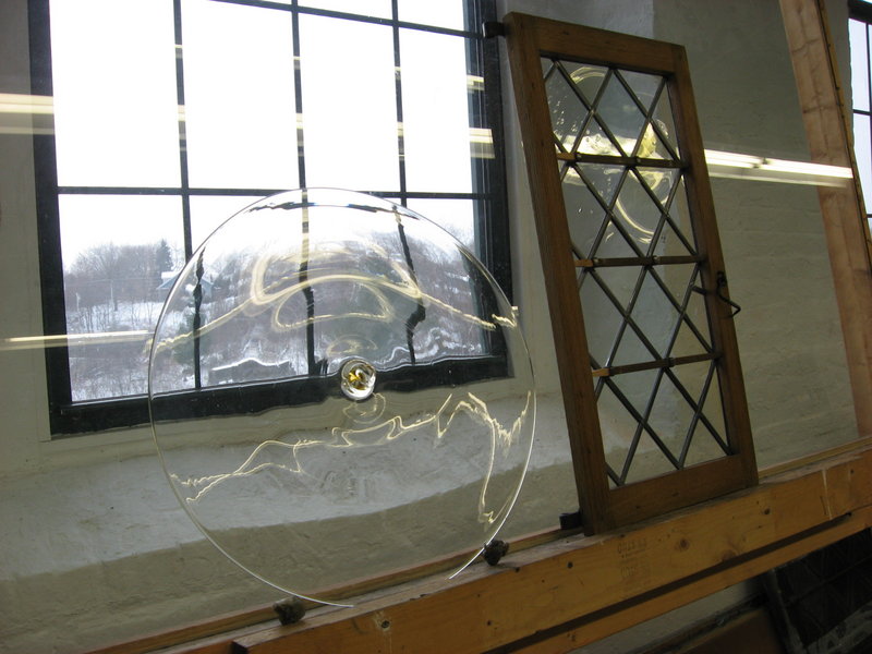 Robin Neely fashioned the windows for the 1704 Brown-Pearl Room from rondelles created by Portland glassblower Ben Coombs.