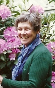 Priscilla Manter, in her garden around 1997, grew roses and hydrangeas, but especially prized a bearded iris.