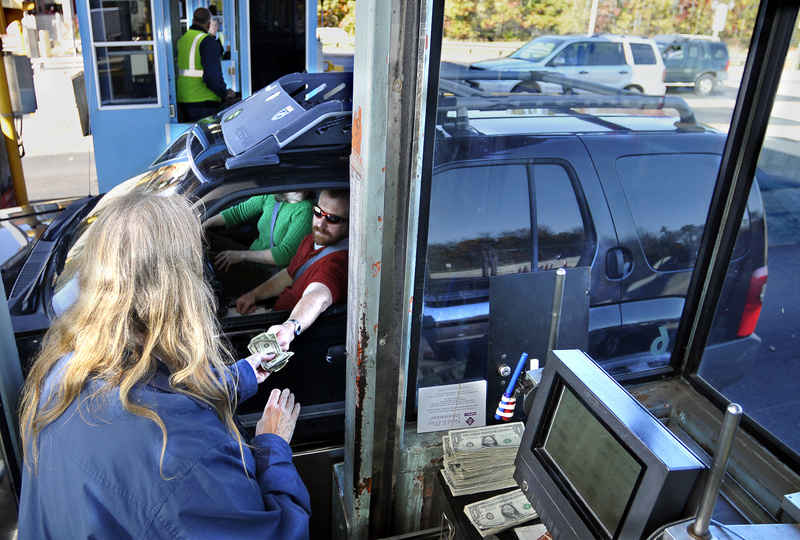 Front-line employees of the Maine Turnpike Authority, such as toll collectors and maintenance crews, don't deserve to be rebuked by motorists for poor decisions made by MTA managers.