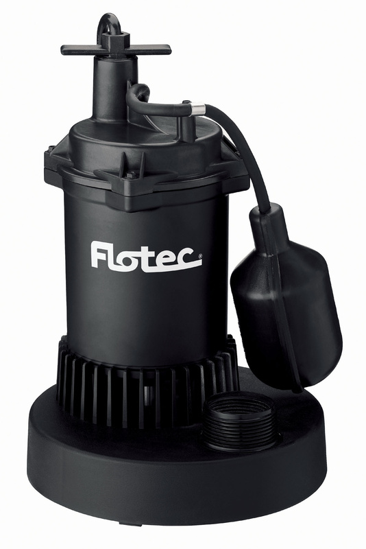 This Flotec sump pump has a maximum pumping capacity of 3,150 gallons per hour and features a tethered, piggyback switch for manual and automatic use.