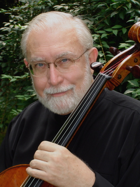 Cellist Marc Johnson
