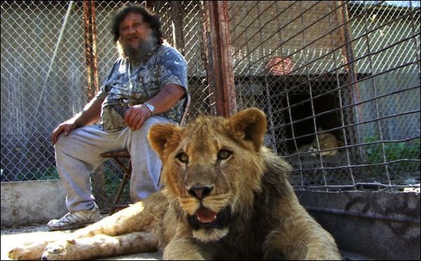 Terry Brumfield, who raises lions as pets, and his relationship with public safety officer Tim Harrison form the central conflict of the documentary.