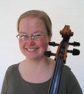 Cellist Robin Jellis.