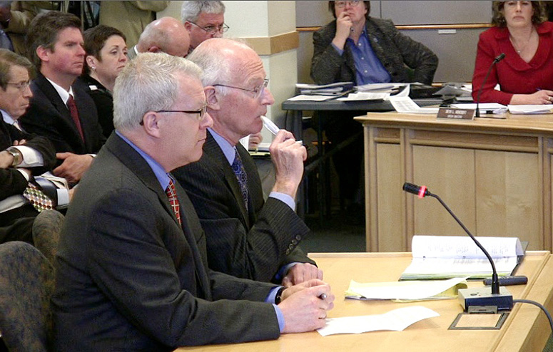 Paul Violette, former executive director of the Maine Turnpike Authority, testifies at the State House today.