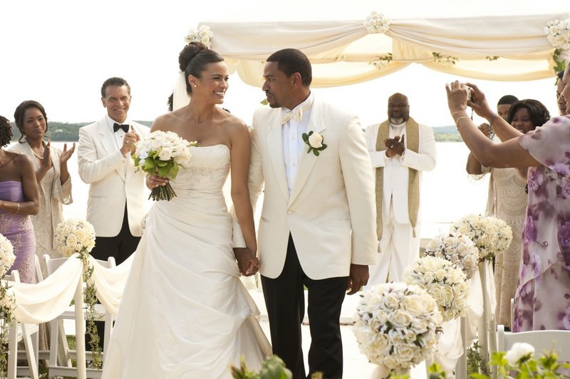 Angela Bassett, Brian Stokes Mitchell, Paula Patton, Laz Alonso and T.D. Jakes in “Jumping the Broom” from TriStar.