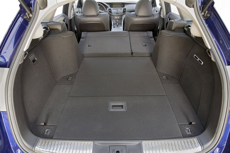 The Sport Wagon has 25.8 cubic feet of storage space with the rear seats up, and 60.5 feet when they are down.