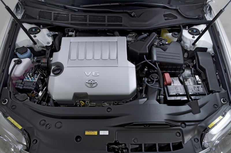 The 3.5 liter V6 provides plenty of power, and the gasoline mileage is impressive given the weight of the car.