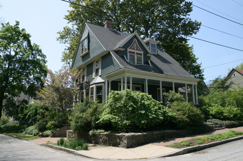 The Arthur E. Marks/Marshall Purrington House of 1896 is an example of a Shingle-style home with Colonial Revival influences. It’s also on the Deering tour.