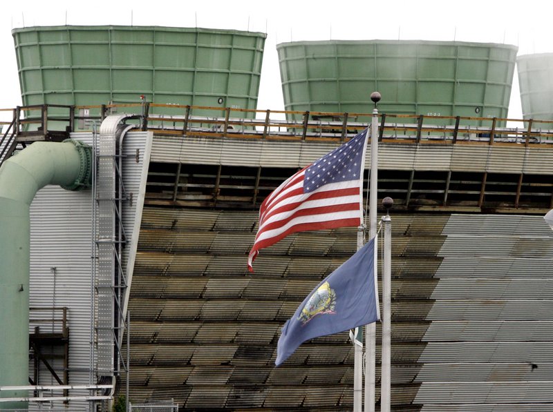 The governor of Vermont and legislators are pushing to close the Vermont Yankee nuclear plant when its license expires in 2012. They cite leaks of a radioactive form of water and misstatements by executives of the plant’s parent company as reasons to shutter the plant.