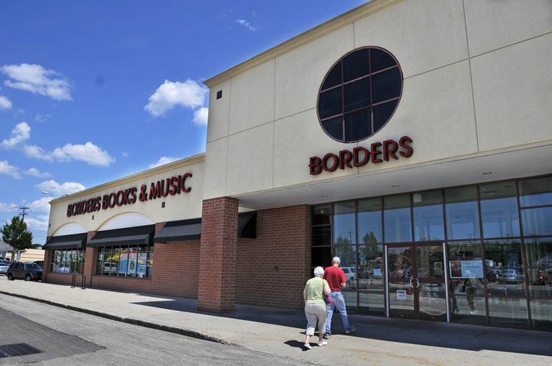 Borders bookstore at the Maine Mall in South Portland is expected to begin liquidating merchandise as early as Friday.