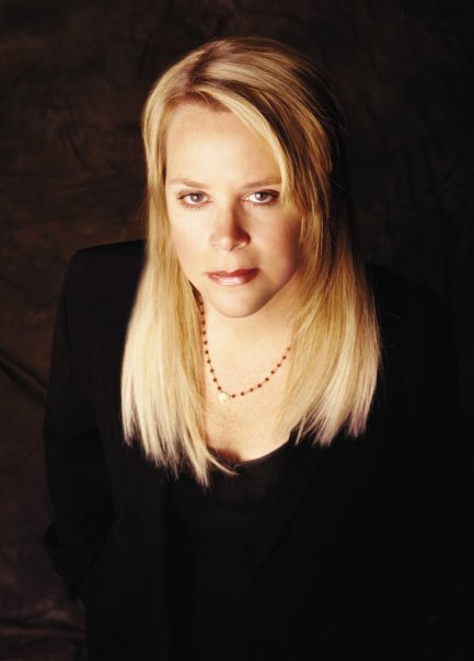 Mary Chapin Carpenter plays Stone Mountain tonight and the Strand Theatre on Friday.