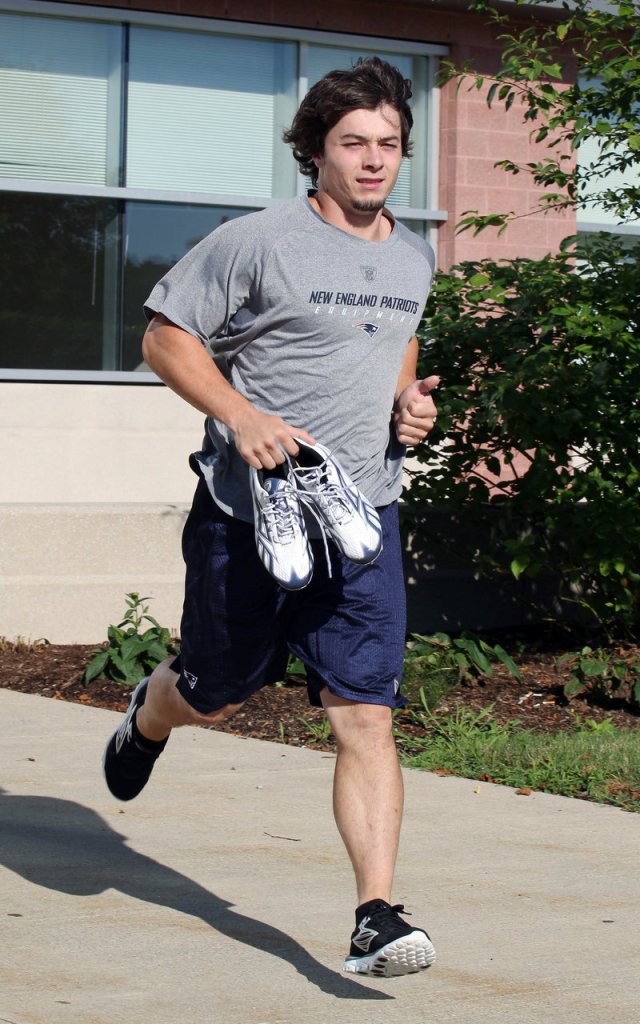 Running back Danny Woodhead was among the veterans who turned out to begin workouts early.