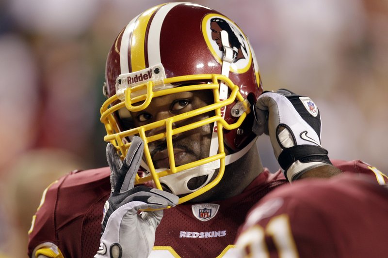 Albert Haynesworth was in Redskins Coach Mike Shanahan’s doghouse all of last season, but some of his new Patriots teammates say they expect him to fit in just fine.
