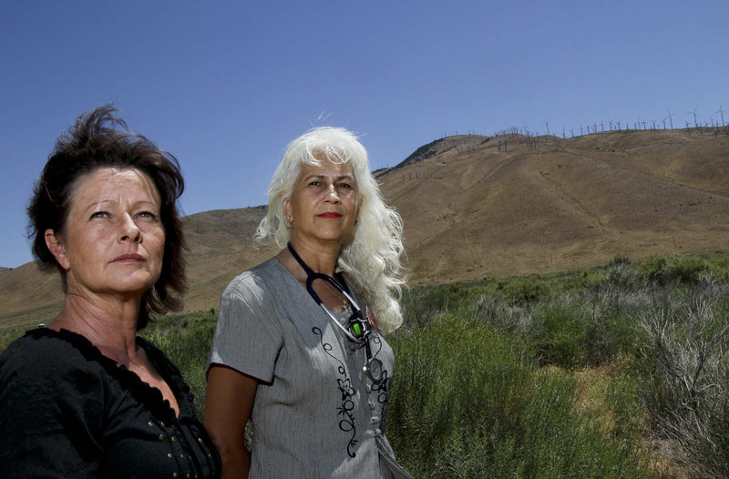 April Biglay, left, treasurer, and Beverly Billingsley, director of Friends of Sand Canyon, oppose Helo Energy's expansion of its wind farms near Tehachapi.