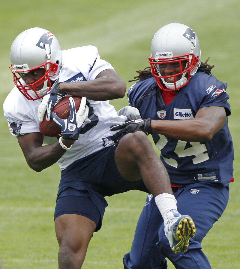 Matthew Slater of the New England Patriots, left, is hoping to show his skills as a receiver and defensive back now that more kickoffs will be turning into touchbacks this season.