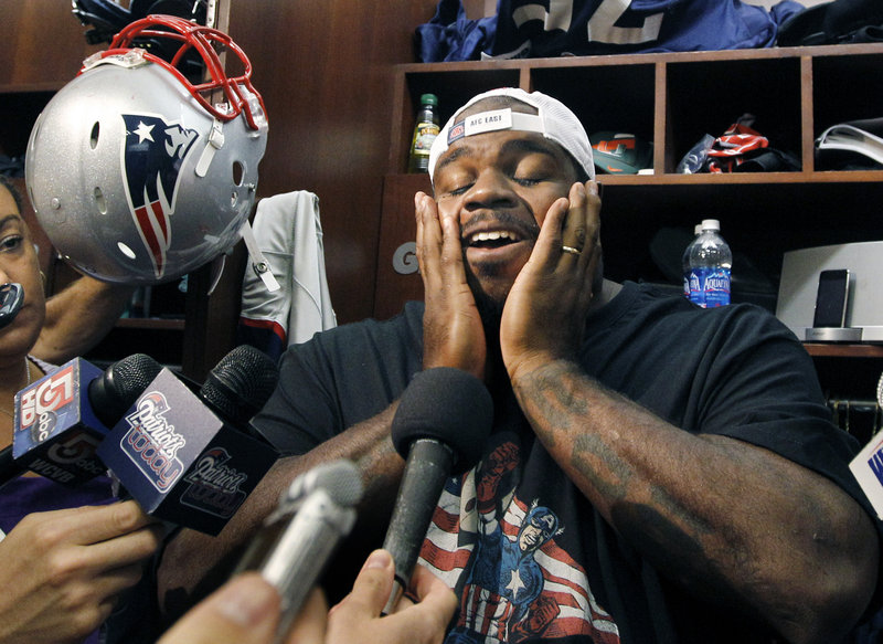 Patriots nose tackle Vince Wilfork says he doesn’t want to be a distraction to his Patriots teammates after a report that he was paid $50,000 while at the University of Miami.