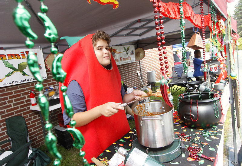 Michael Kniffin of Granby, Conn., offers Dragon Fire Family chili.