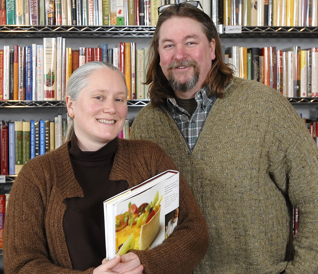 Samantha Hoyt Lindgren and Don Lindgren in a 2008 photo at their bookstore on Middle Street.