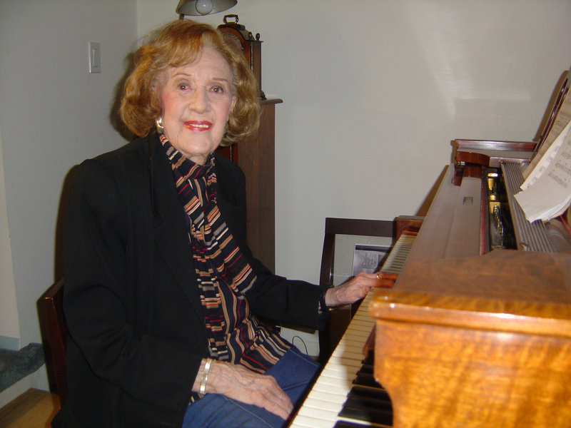 Marian McPartland at home in Port Washington, N.Y., during filming in 2007 of “In Good Time: The Piano Jazz of Marian McPartland,” which will be shown at 7 p.m. Thursday at Hannaford Hall on the USM campus in Portland.