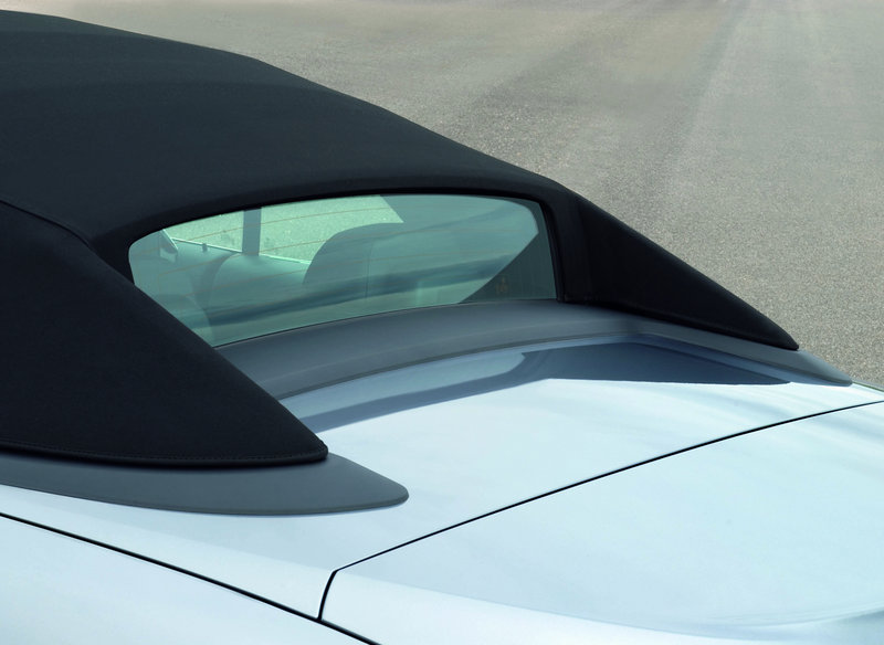 The glass rear window on the 650i convertible is a marvel.