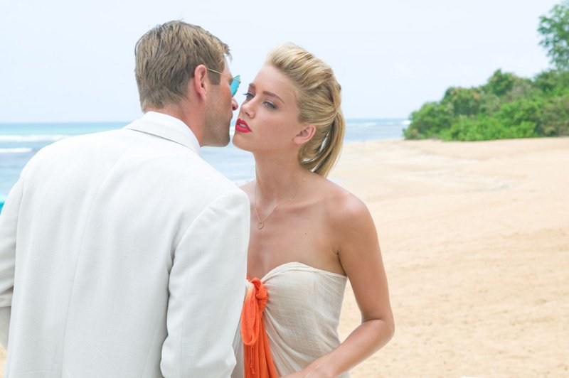 Aaron Eckhart and Amber Heard in "The Rum Diary"