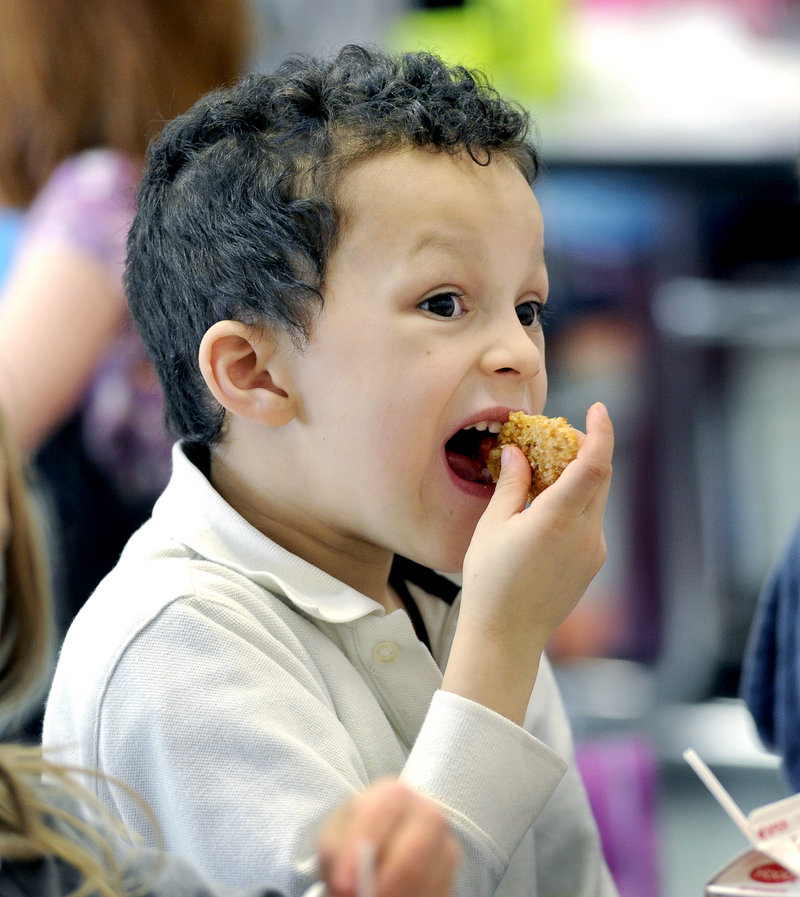The chicken’s a hit with Windham Primary School pupils Jordan Robert and ...