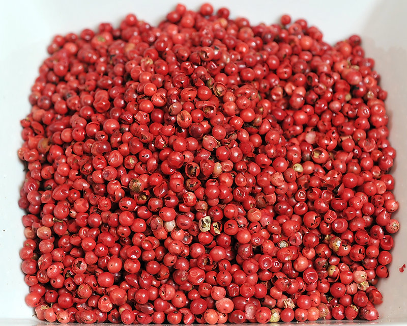 PINK PEPPERCORNS – Pink peppercorns are not actually peppercorns. They are the fruit of the baies rose plant, and are sweet, not peppery, in flavor. The Suydams suggest using them with pork, poultry, wine and cream sauces, seafood and vegetables. They have also used them in ice cream.