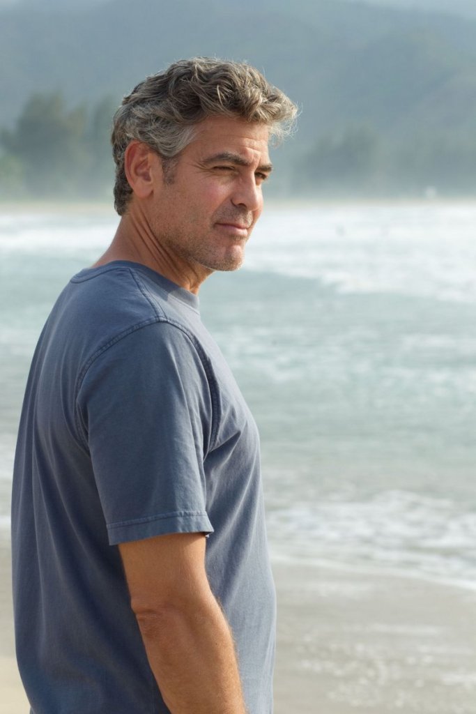 George Clooney's role in "The Descendants" is sure to put him in the top actor's race, but he wants fewer on-screen parts.