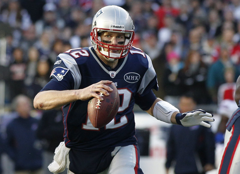 Tom Brady says preparing for Saturday’s playoff game against Denver, not the playoff losing streak, has his attention.