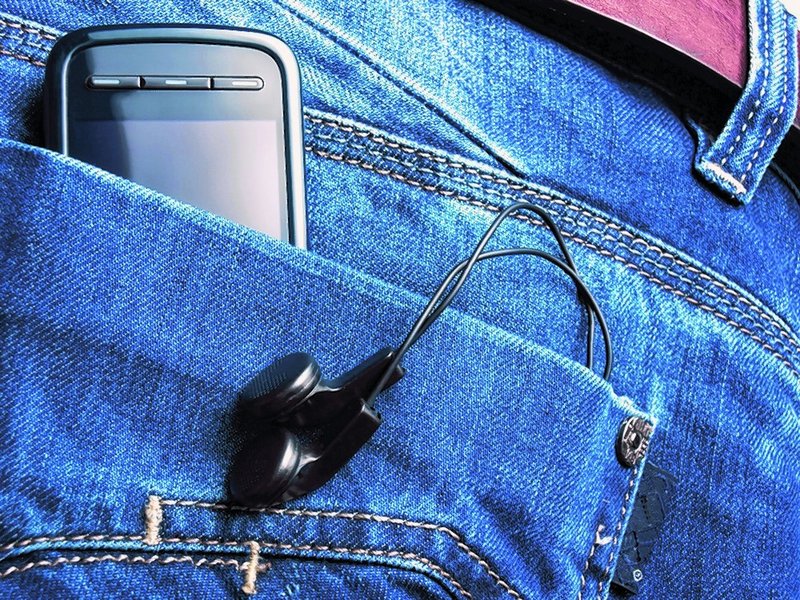Researchers have found a dramatic increase in the number of accidents involving pedestrians wearing headphones.