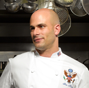 Assistant White House chef Sam Kass (aka “the hot one”) is the Obamas’ personal chef.
