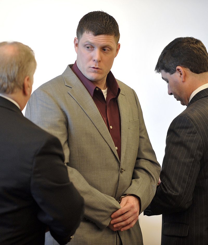 Jeremy Gardner of Bridgton listens to his attorney Bob Launie, left, during a hearing in Middlesex Superior Court in Woburn, Mass., last week. The 31-year-old Gardner pleaded guilty to driving drunk in 2010 when his truck struck and killed a highway engineer in Framingham, Mass.