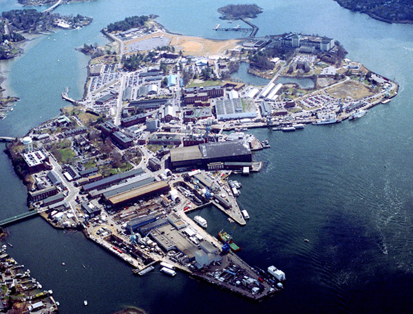A 2006 aerial photo of the Portsmouth Naval Shipyard.